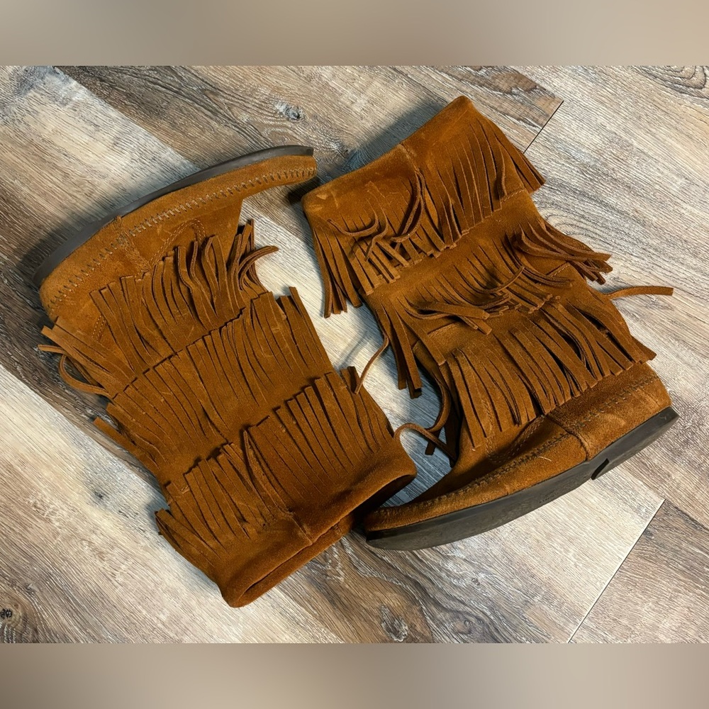 Minnetonka Fringe boots